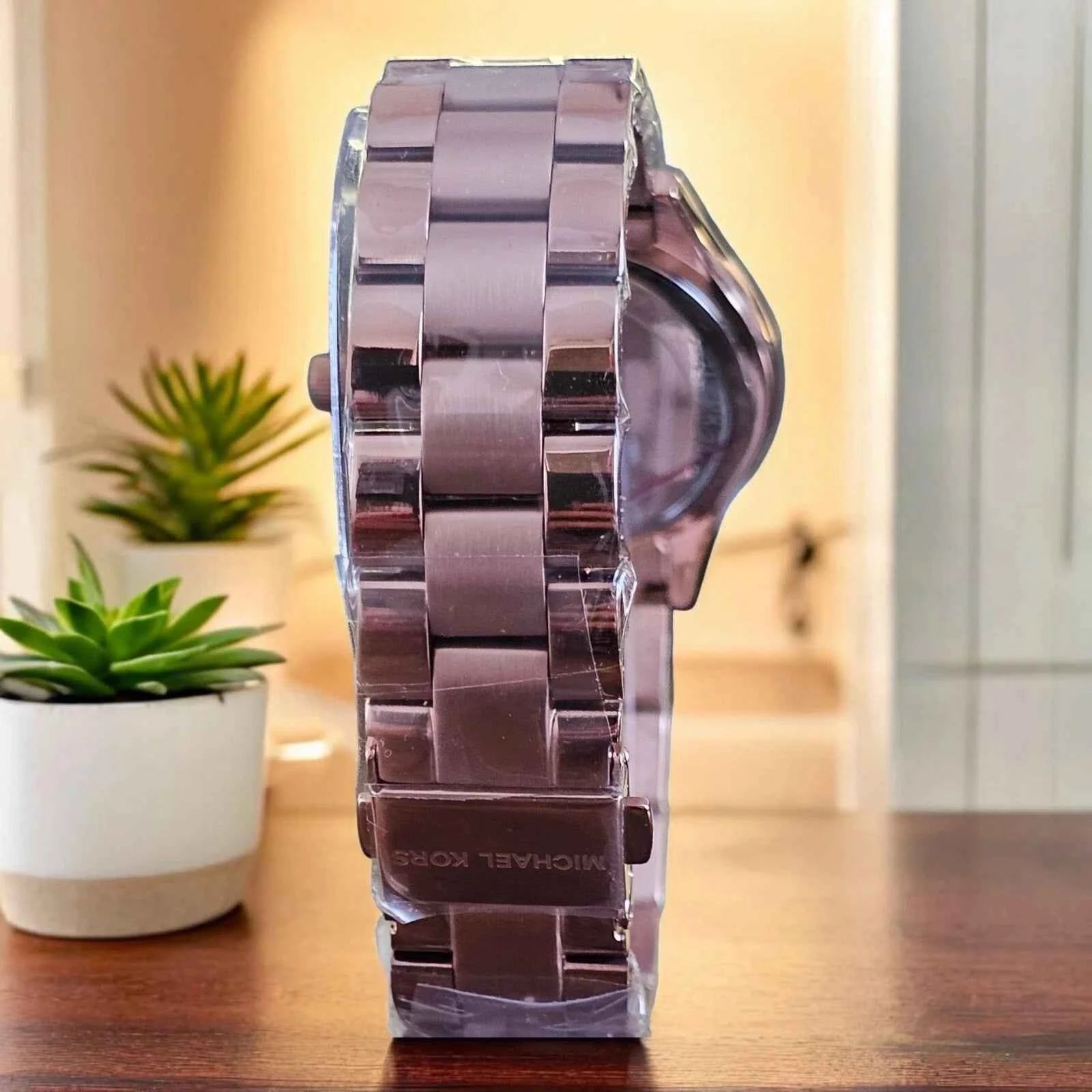 Michael Kors Runway MK5853 Women's Rose Gold Stainless Steel Watch