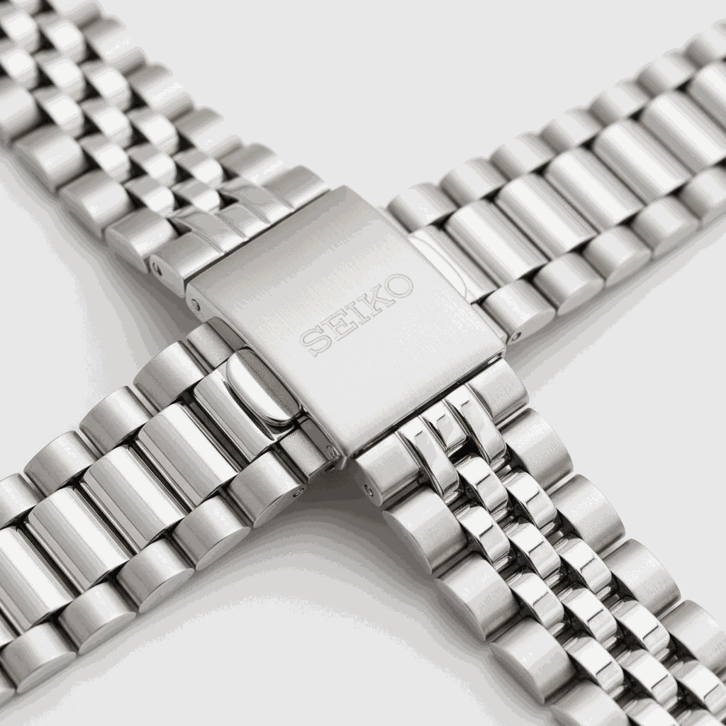 Seiko SSK046K1 clasp detail