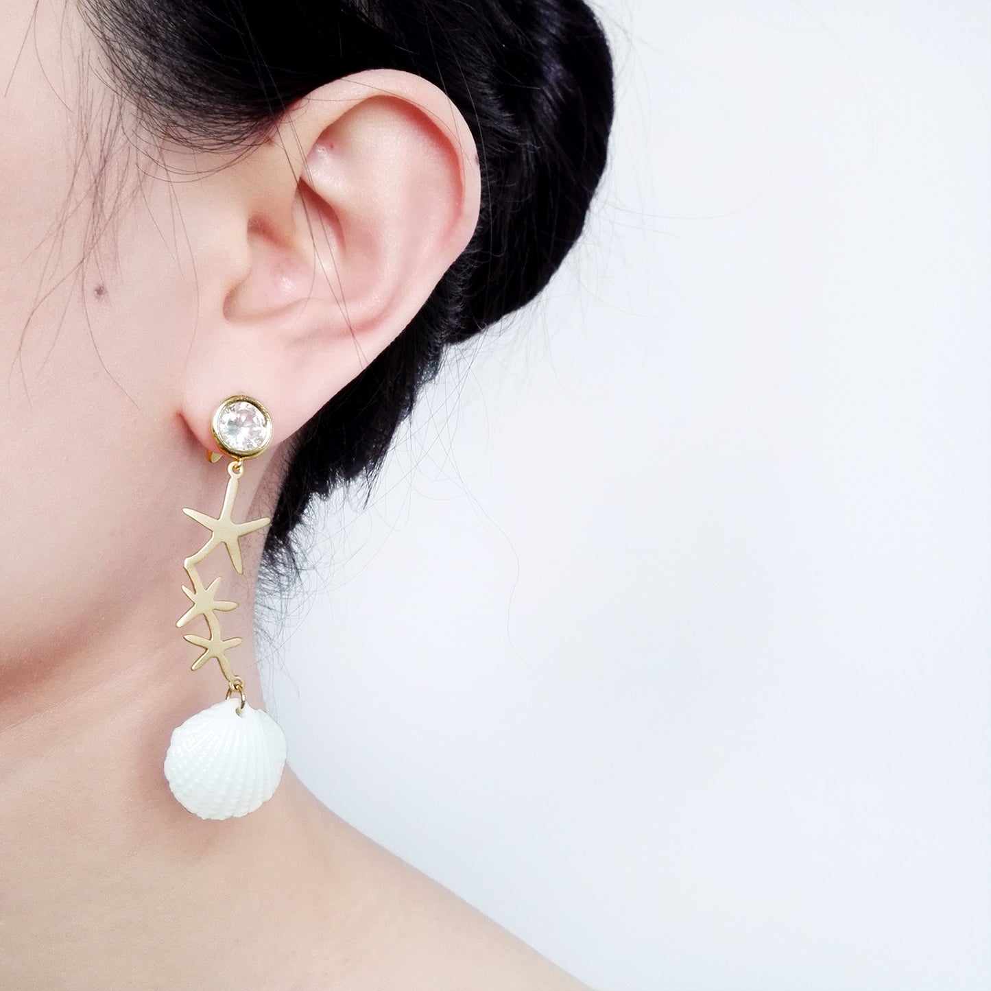 POPORCELAIN Crystal Star Porcelain Seashell Earrings