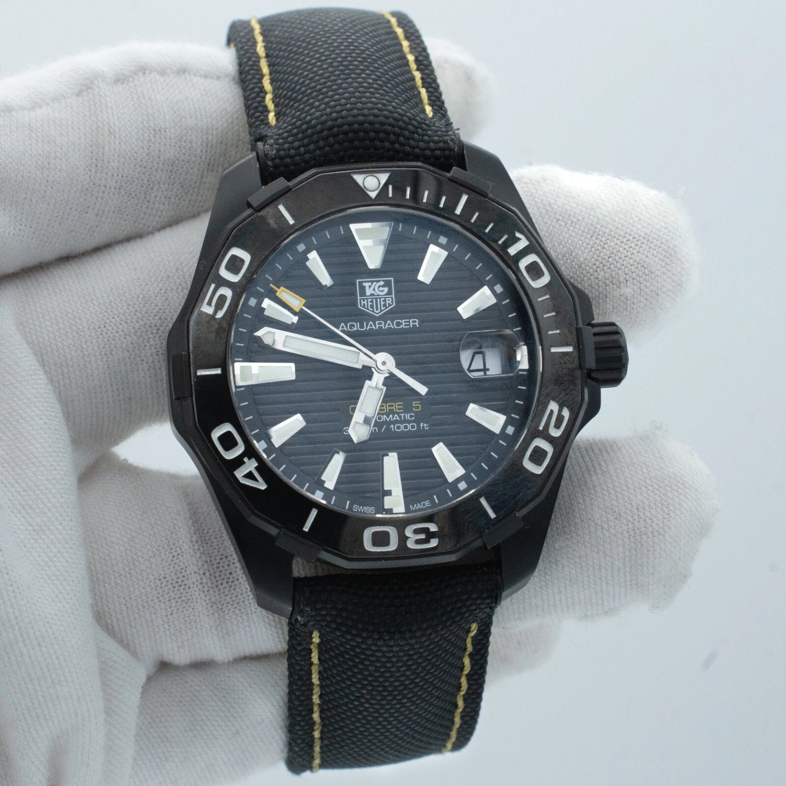Side profile of TAG Heuer Aquaracer DLC titanium case