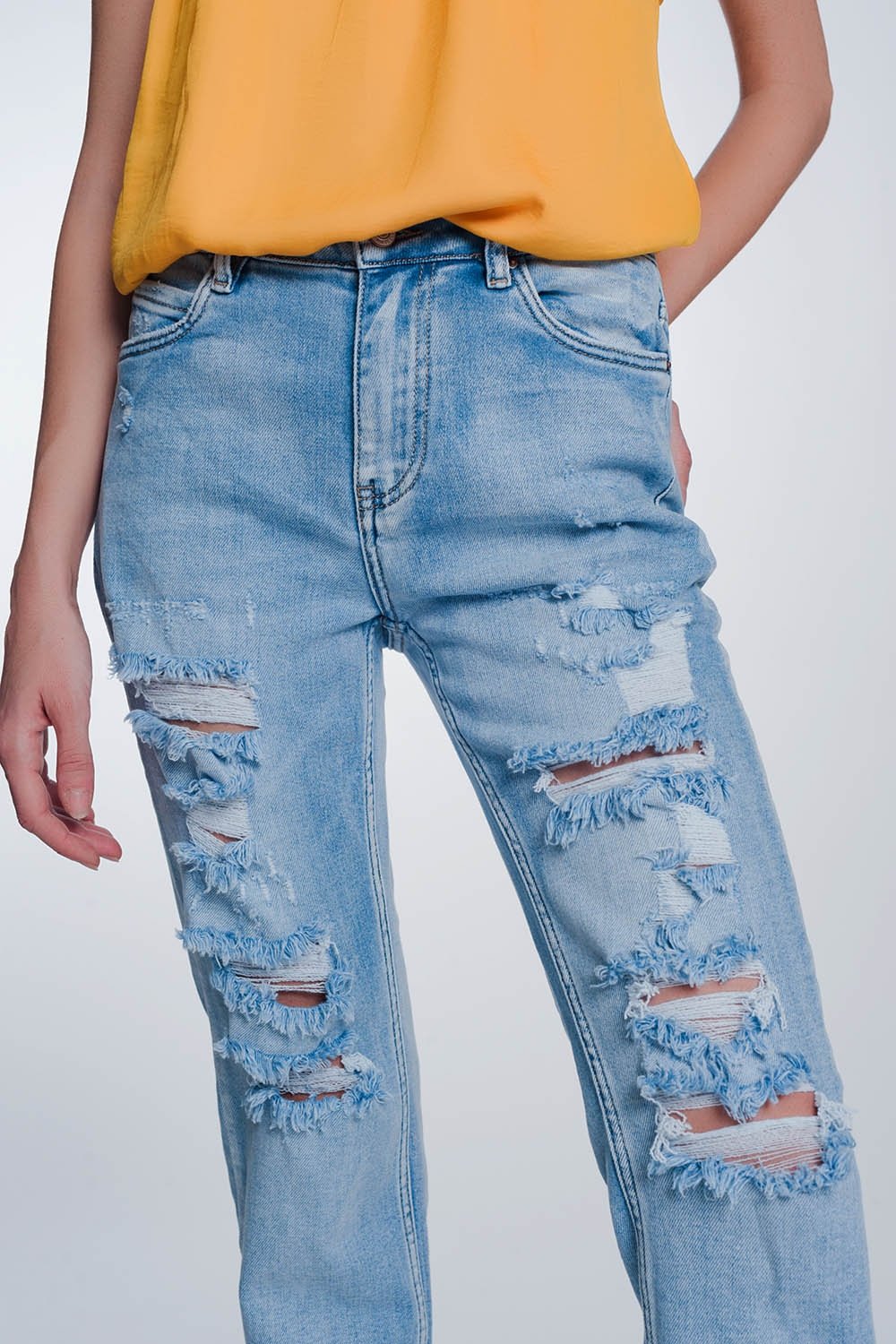 Wide Leg Cropped Raw Hem Jeans in Light Blue